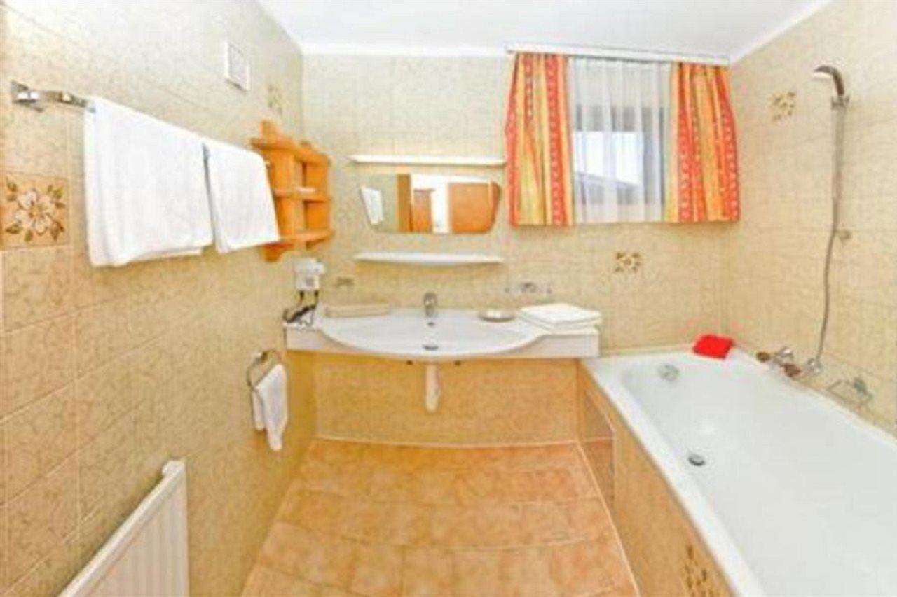 Hotel Menthof Зеефелд в Тирол Екстериор снимка
