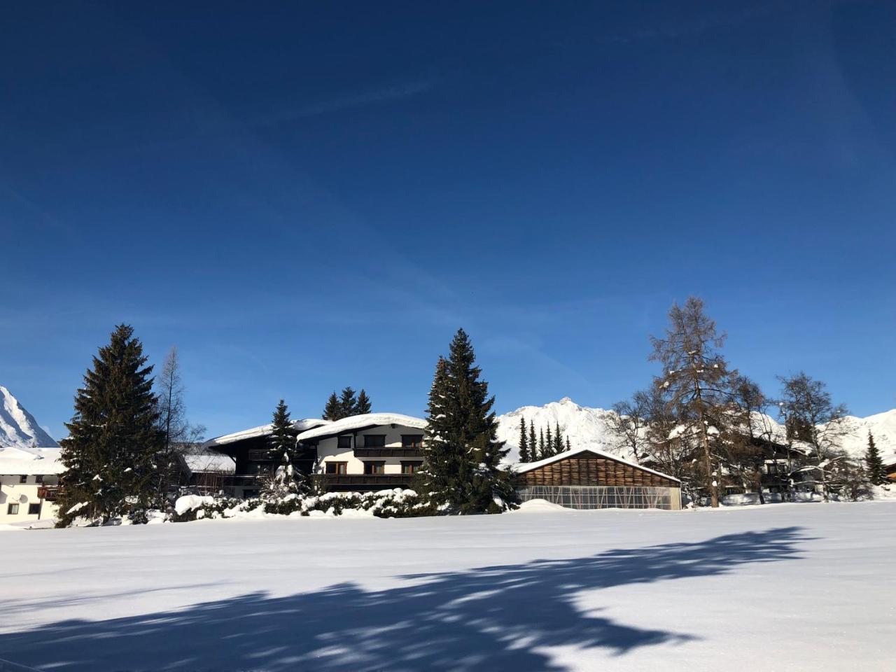 Hotel Menthof Зеефелд в Тирол Екстериор снимка