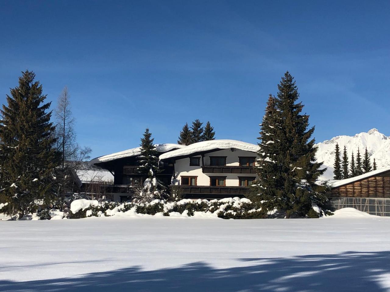 Hotel Menthof Зеефелд в Тирол Екстериор снимка
